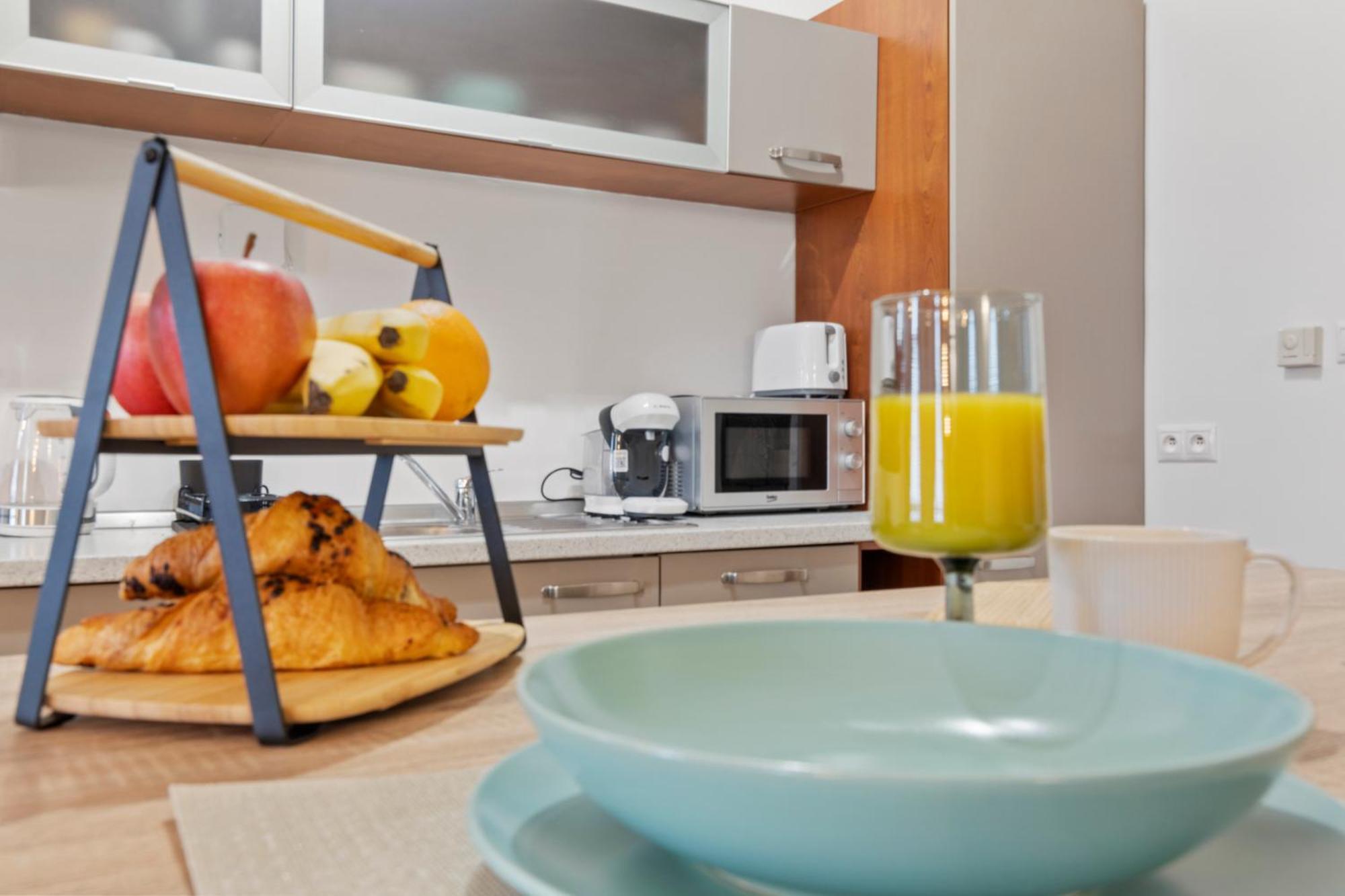 Apartament Luxe Living At Old Town Center Bratysława Zewnętrze zdjęcie